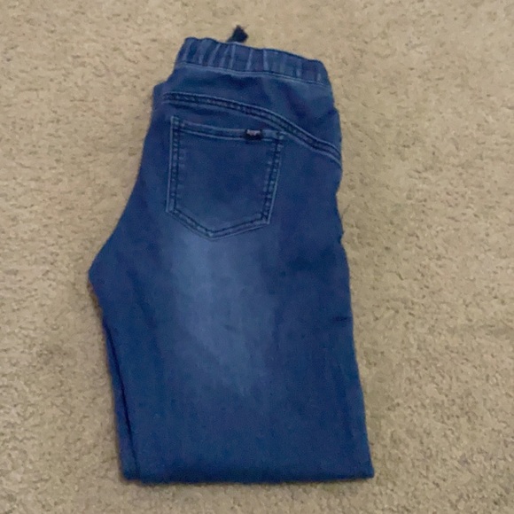 Jegging no zipper no buttons just strings - Picture 3 of 4